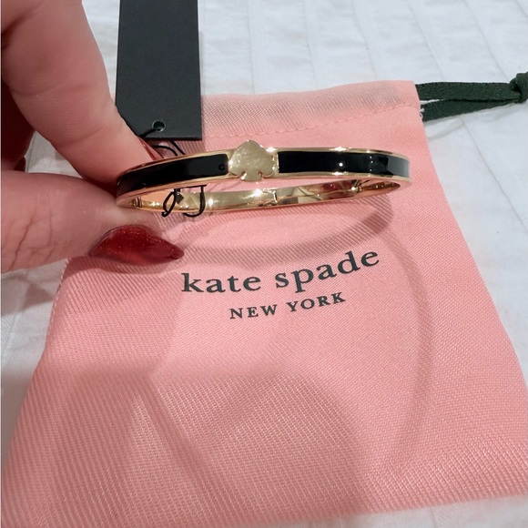 Kate Spade Black and Gold Heart Bangle - Picture 2 of 2